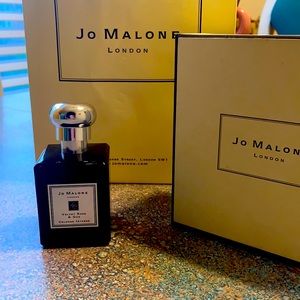 Velvet Rose & Oud